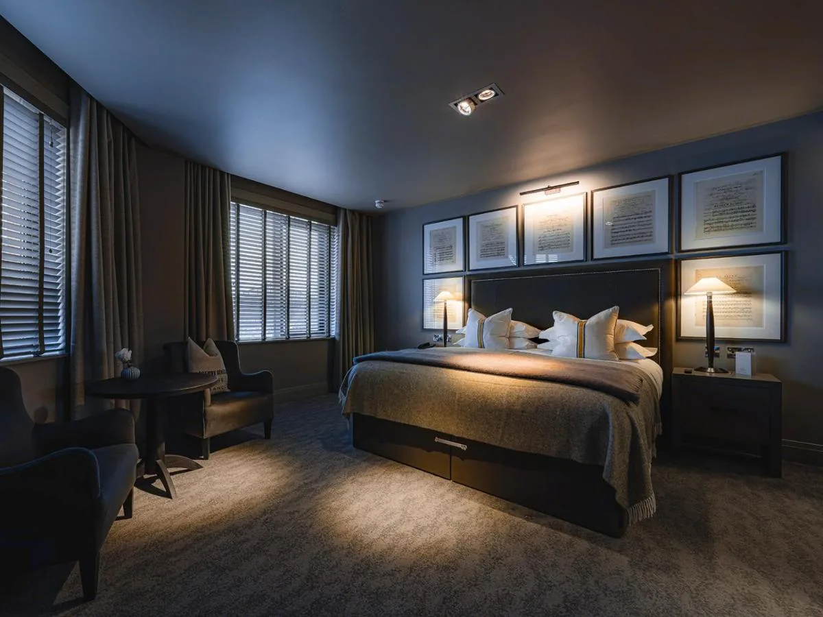 Junior Suite with View